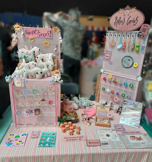 Korvus Curios Booth